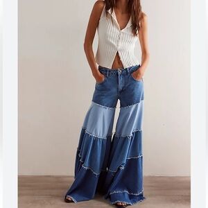 Free people We The Free Dreamscape Tiered Wide-Leg Jeans